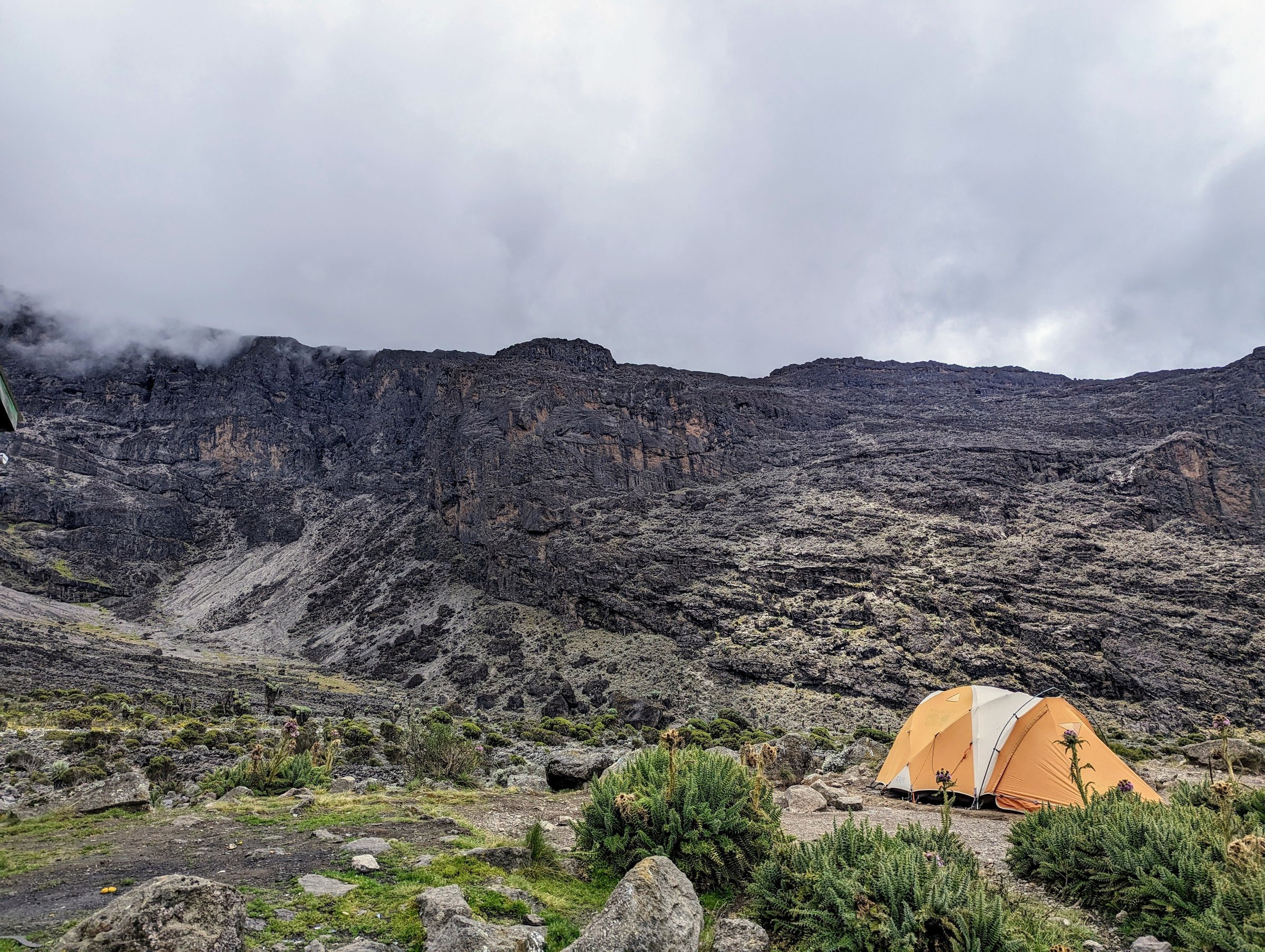 Detail on the Barranco Wall climb, Southern Circuit.